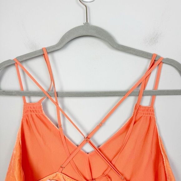 URBAN OUTFITTERS | NEW Ruby Orange Velvet Strappy Tiered Tank Top Women’s Size M - Picture 9 of 11
